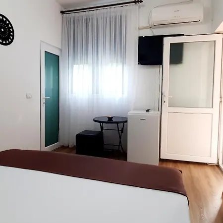 Homestay Casa Eduard *