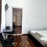 Δωμάτια σε οικογενειακή κατοικία Casa Eduard *