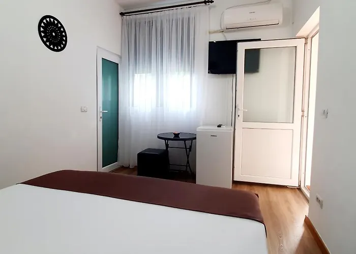 Kwatera prywatna Casa Eduard *